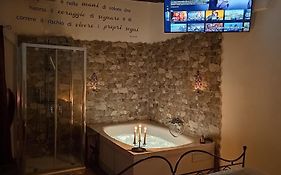 Le 10&10 SPA idromassaggio in camera Nepi VT